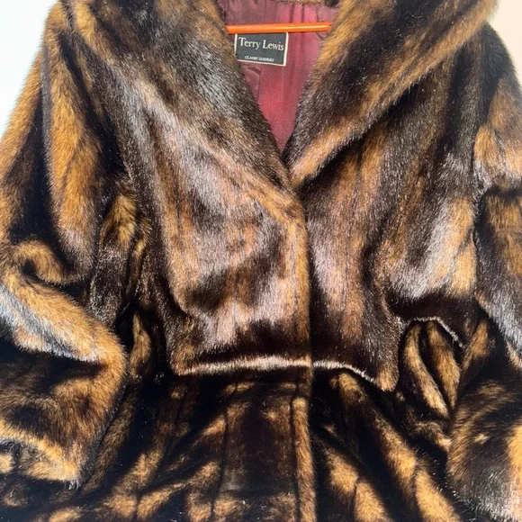 Vintage Terry Lewis Classic Luxuries Brown Print Mid Length Women Coat Size Med - Picture 2 of 10